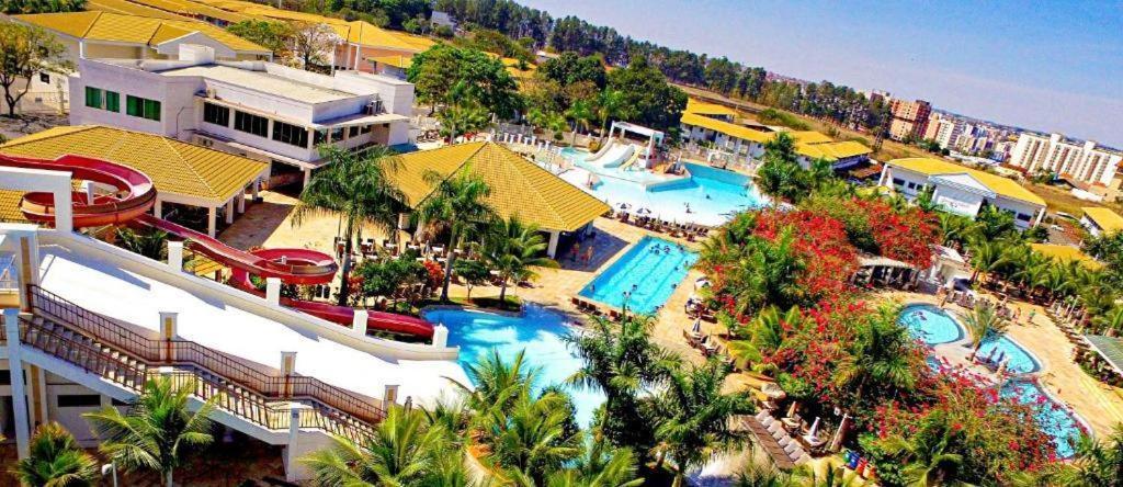 Lacqua Diroma - Descanso Merecido, Park Aquatico 24h, Piscina De Ondas Exclusiva Aparthotel Caldas Novas